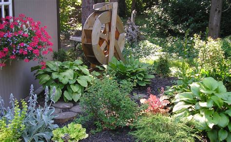 Primer recinto del noveno círculo, la caína: Decoración del jardín. BricoDecoracion.com