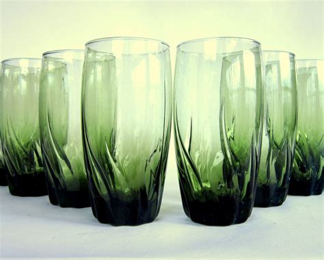 12 Oz Vintage 1970 S Glasses Green Drinking Glasses Wine Glass Glass Vase Xmas Sale 1970s