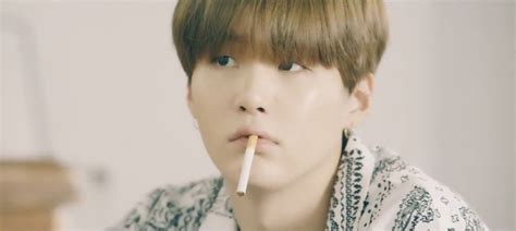 Yoongi Smoking In Bts Love Yourself Bts Hayran Sanatı