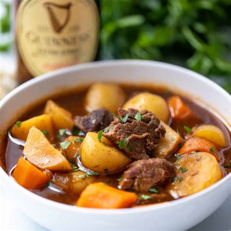 Easy Irish Stew Recipe Instant Pot And Slow Cooker Directions