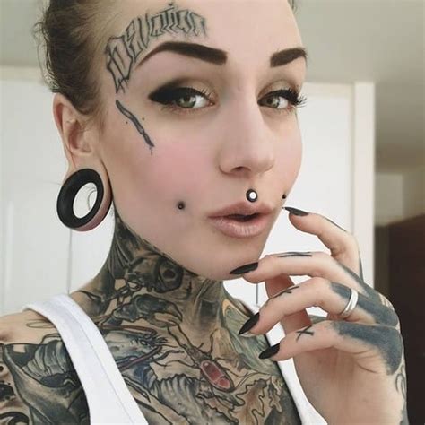 Share 72 Female Face Tattoos Best Incdgdbentre