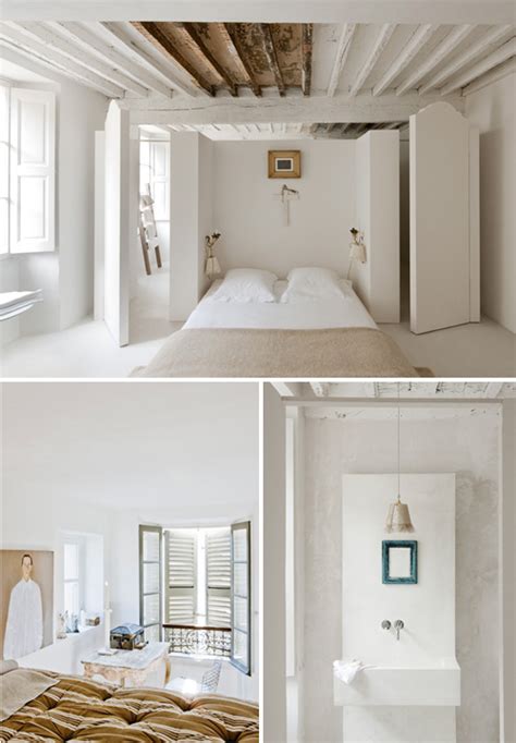 Dreaming of having exposed ceiling beams in your home? top floor exposed beam ceiling in 2020 | White interior ...