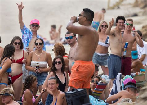 What You Need To Know About Nantucket S Topless Beach Proposal Boston