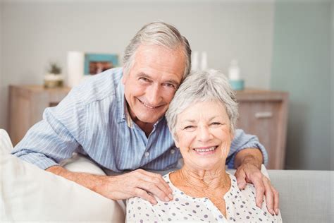 5 Ways You Can Help Your Elderly Parents Socialize Colonial