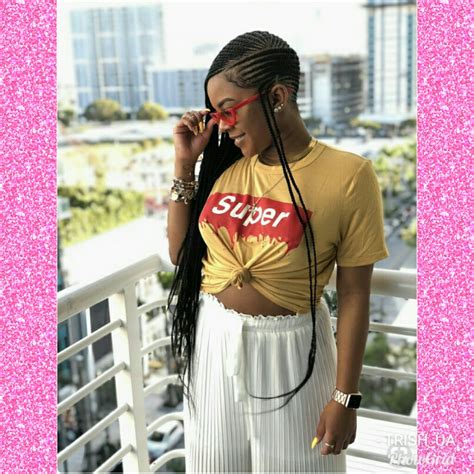 As you go along, you need to add more synthetic hair so as to create bigger braids. TOP 2018 SUMMER GHANA BRAIDS