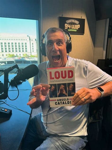 Angelo Cataldi Makes Philly Sports Fans Look Good The Chestnut Hill Local