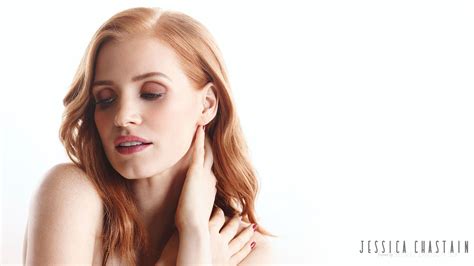 Secret Division Six Women Jessica Chastain Redhead Simple Background