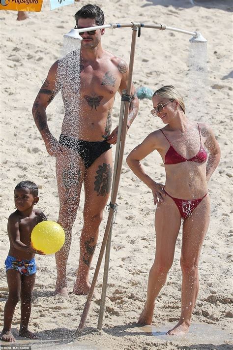 Hunter Biden S Bikini Clad Wife Melissa Cohen 35 Continues To Live It