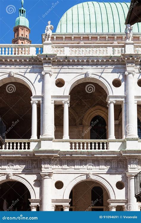 Facade Of Basilica Palladiana In Vicenza Stock Image Image Of