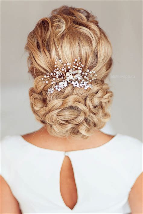 20 Most Beautiful Updo Wedding Hairstyles To Inspire You