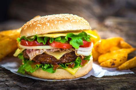 汉堡包图片 美味的芝麻牛肉汉堡包素材 高清图片 摄影照片 寻图免费打包下载