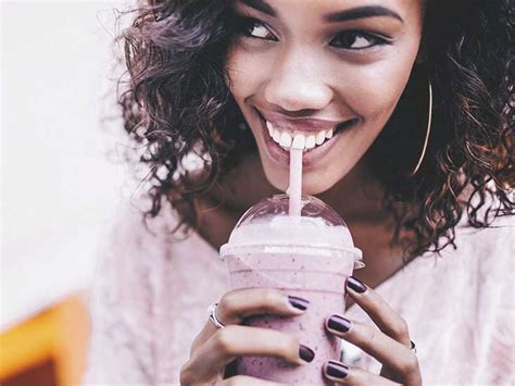 Gum Disease (Gingivitis): Causes, Risk Factors and Symptoms