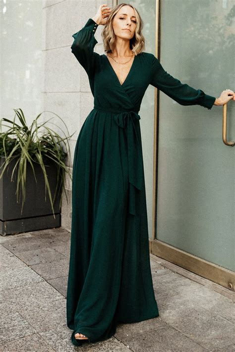 22 Green Wedding Guest Dresses For Every Style And Season 💚