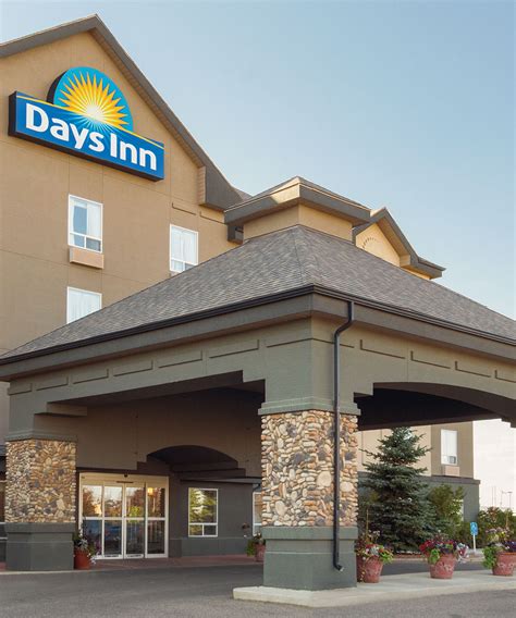 Search for cheap and discount days inn hotel prices in chicago, il for your family, individual or group travels. Promo 85% Off Days Inn Red Deer Canada | Best Hotels In ...