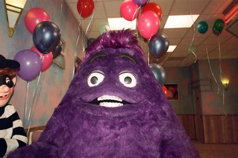 A History Of Grimace The Bizarre Mcdonalds Mascot Now Making A Comeback As A Queer Meme Icon