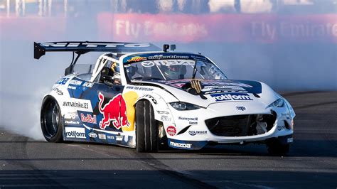 Red Bulls Mad Mike Goes Drifting With F1 Driver In A 1200hp Mx 5