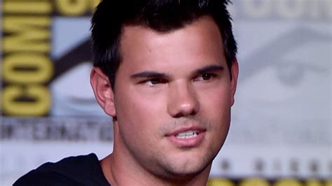The Real Reason You Dont Hear From Taylor Lautner Anymore