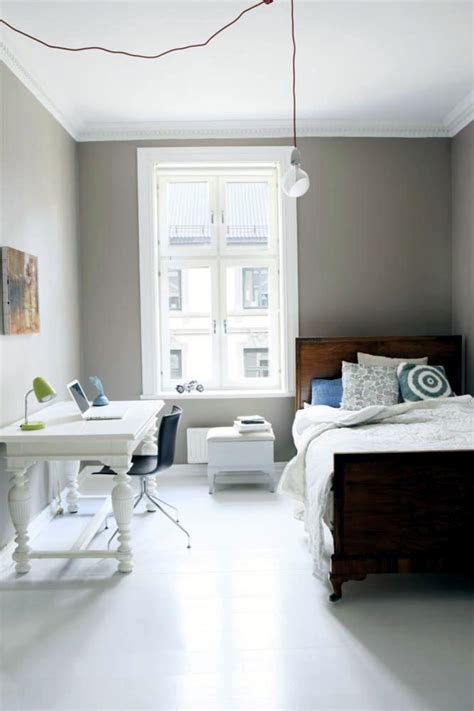 Seeking beds ideas or purchasing a new bed that is right for you can be an extremely rewarding experience, regardless of if your experiences with your previous were good or. Wooden single bed for small rooms | Interior Design Ideas ...
