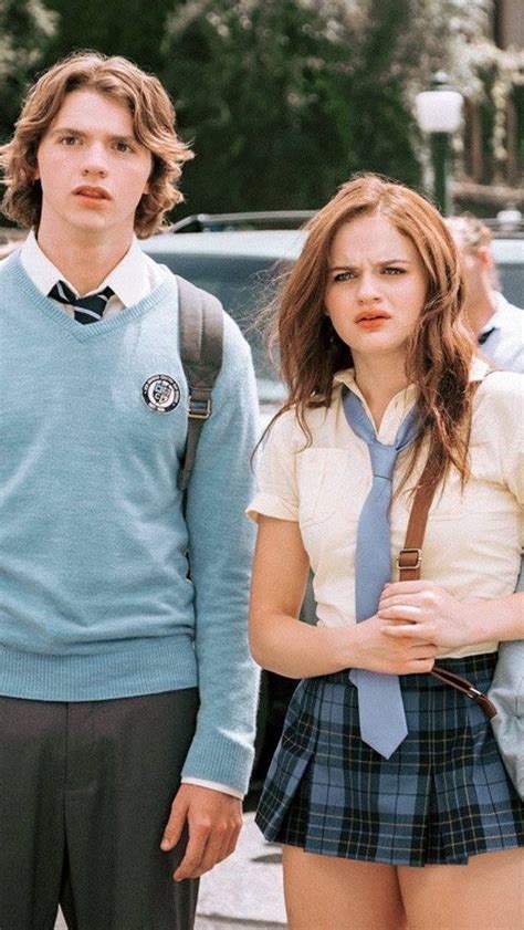 Maybe you would like to learn more about one of these? Pin de LYMB em Filmes/Personagens | Barraca do beijo ...