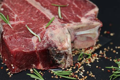 White Meat No Healthier Than Red Meat When It Comes To Bad Cholesterol