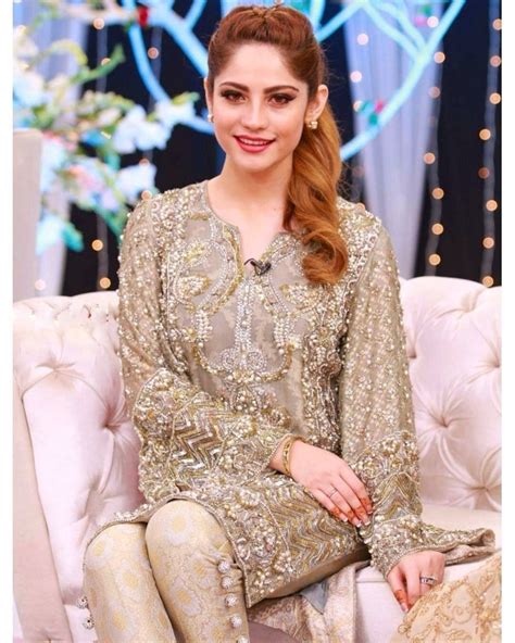 Neelam Muneer Biography Height And Life Story Super Stars Bio