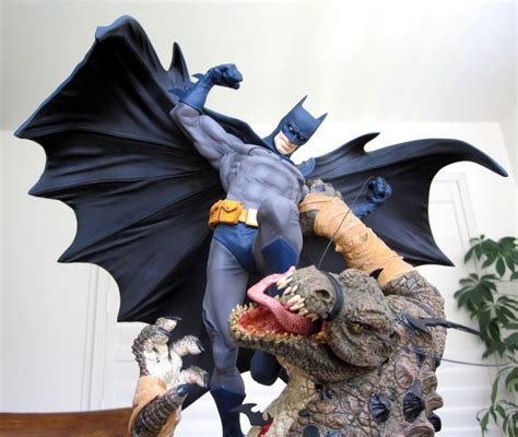 Batman Vs Killer Croc Statue Dc Classic Confrontations Pics Page 2