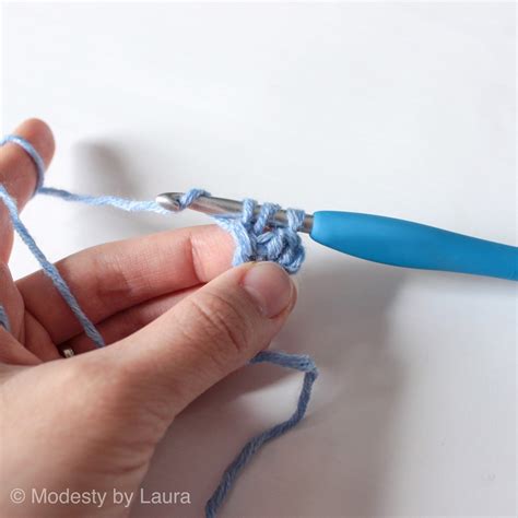 And as an added bonus, it works for stitches beyond just the single crochet stitch. Chainless Double Crochet Foundation Picture Tutorial ...