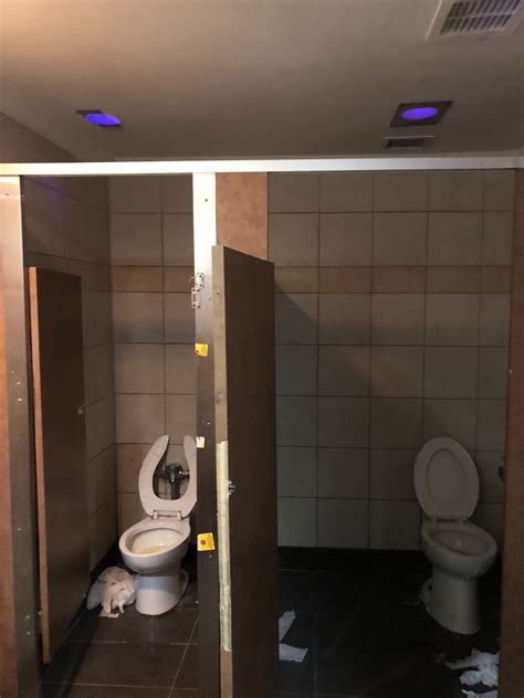 Toronto Mcdonalds Installs Blue Lights In Bathroom To Deter Drug Use