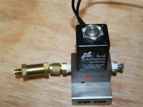 Fluid Automation Systems Ch 1290 Solenoid Valve 24vdc For Varian Cp