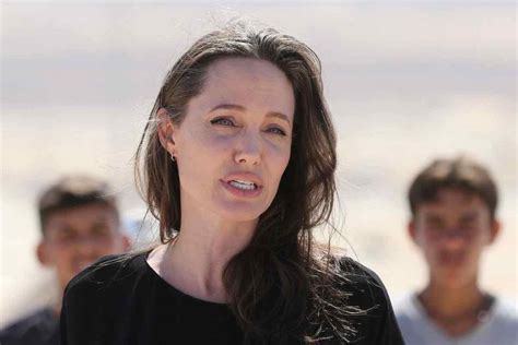 Angelina Jolies Shocking Health Struggles Over The Years Page 2 Limelight Media