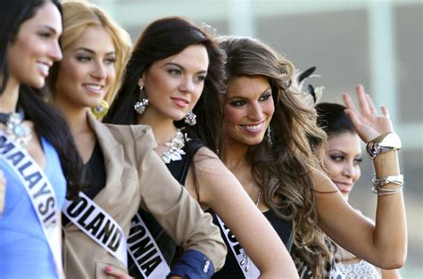 Contestants Of Miss Universe 2011 Pageant Gather In Sao Paulo Cn