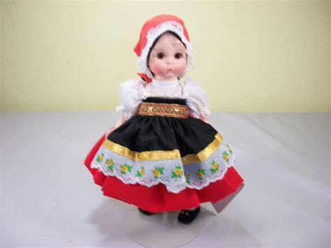 Vintage Madame Alexander Doll In Original Box Friends From Foreign Lands Czechoslovakia 536 Etsy