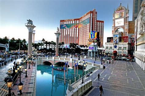 las vegas venetian casino  reopen  june  reservations
