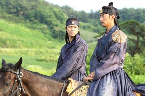 Top rated korean dramas based on mydramalist.com ratings (updated monthly). A Frozen Flower Photos - MyDramaList in 2020 | A frozen ...