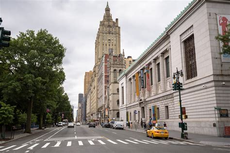 Lobby is carried throughout the building.each week fresh flowers and plants are placed in the lobby and on each. Upper West Side Pet Sitters - Bingo Pet Care | NYC Pet Sitters