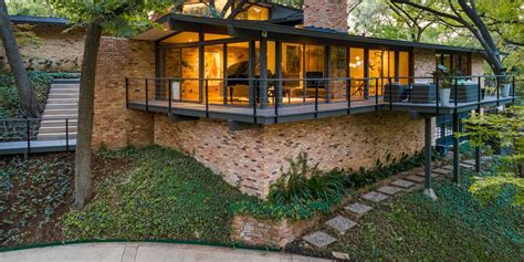 Mid Century Modern Treehouse In Dallas Lists For 3 Million Mansion