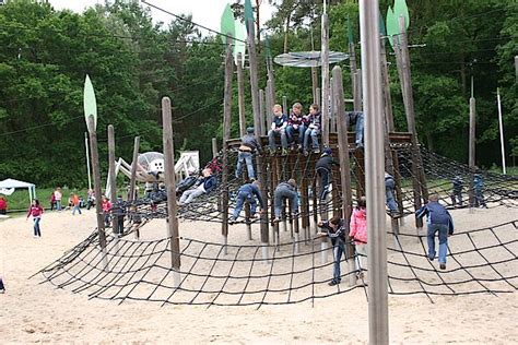Die einwohner der stadt schätzen die vertrauensvolle arbeit des teams, und das sagen sie auch gern an freunde und bekannte weiter. Wildpark MV | Kletterspinne