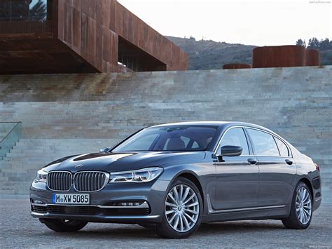 The wonderful 75 the 2020 bmw 750li images digital photography below, is other parts of 2020 you can also look for some pictures that related to 75 the 2020 bmw 750li images by scroll down to. BMW 750Li xDrive (2016) - pictures, information & specs