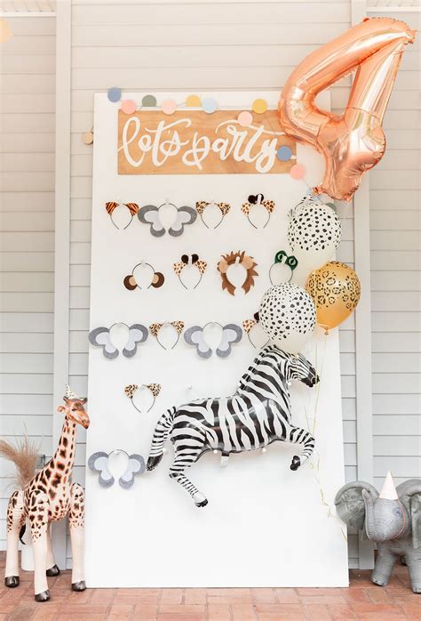 Roar Shes Four Animal Themed Birthday Party Kids Parties 100