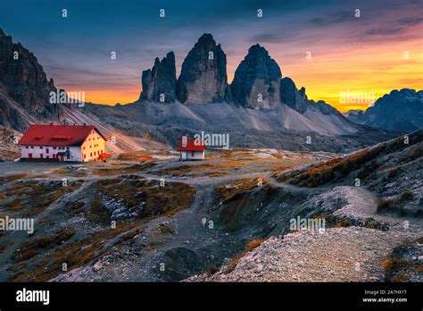 Picturesque Tre Cime Di Lavaredo Drei Zinnen Mountains With Popular