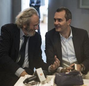 News scuola in tempo reale : Luigi de Magistris all'apertura della Scuola del Teatro ...