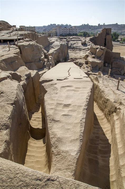The Unfinished Obelisk Aswan Egypt Stock Image Image Of Crack