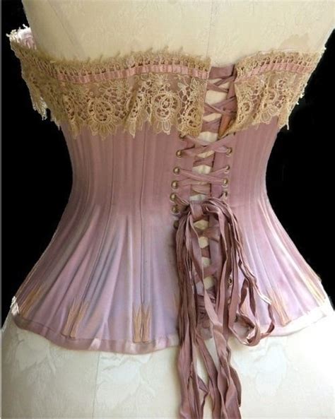 Intermediate corset tutorials will start you off with basic concepts of some serious shape manipulation. Corset ★ | Corset fashion, Victorian corset, Vintage corset