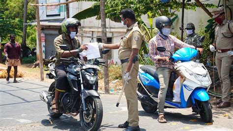 People in many regions are finding it hard to procure things of how to apply for movement pass in kerala. lockdown in kerala: kerala lockdown pictures from ...