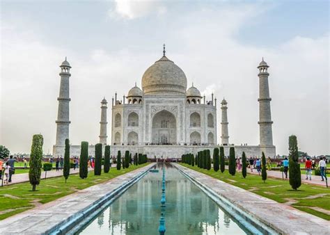 Taj Mahal Agra Timings Entry Fee Details And Tour Information