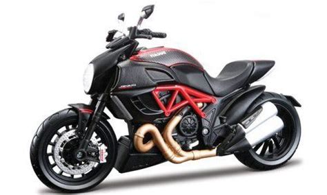 New ducati panigale v2, diavel, multistrada & scrambler (2020). 1:12 Scale Ducati Diavel Carbon Diecast Motorcycle Model ...