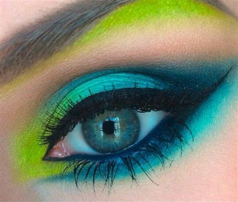 Turquoise And Blue We Make Up Make Up For Ever Dramatic Eye Makeup