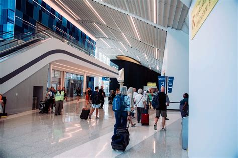 Charlotte Douglas International Expands Terminal Lobby Passenger