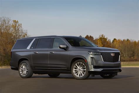New And Used Cadillac Escalade Prices Photos Reviews Specs The Car Connection