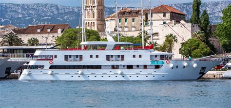 MS Adriatic Sun - Boat Reviews, Deckplan, Images & Itinerary | Cruise ...